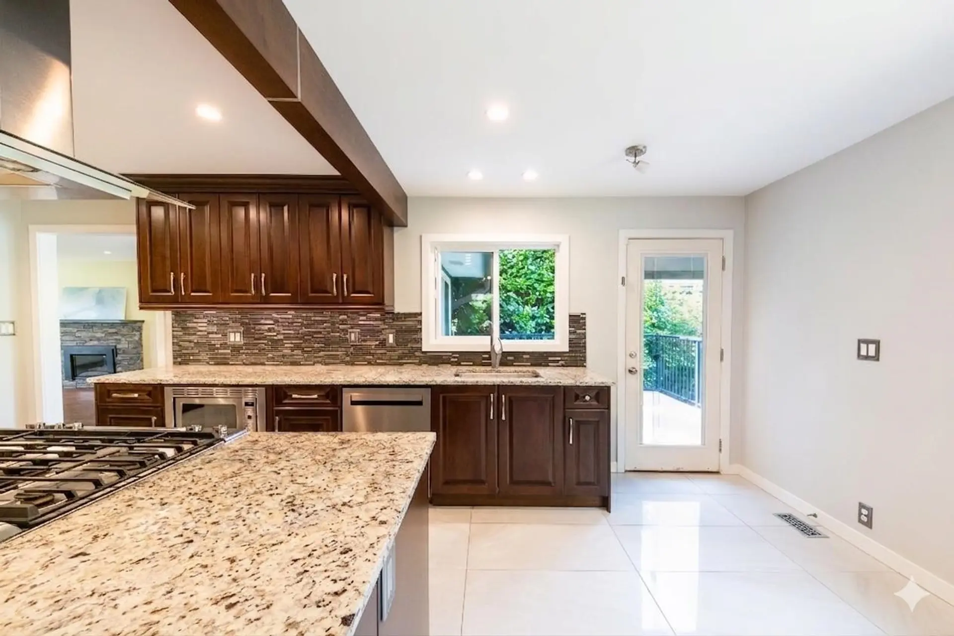 3691 Bargen Drive - Image 8