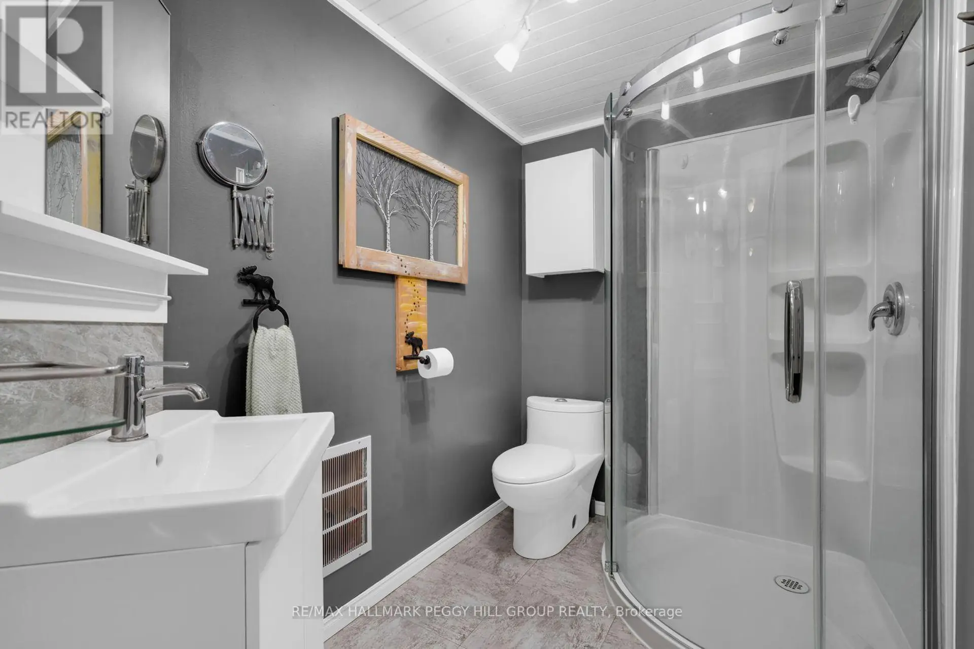 5724 PENETANGUISHENE ROAD - Image 12