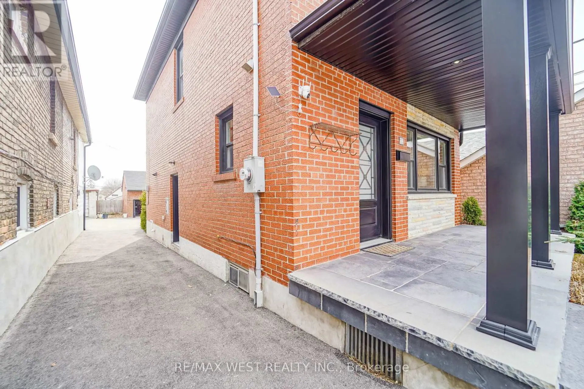 11 HELEN AVENUE - Image 12