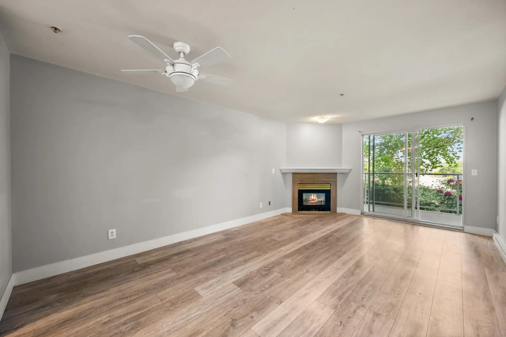 Property at #109 4758 53 Street, Delta, BC