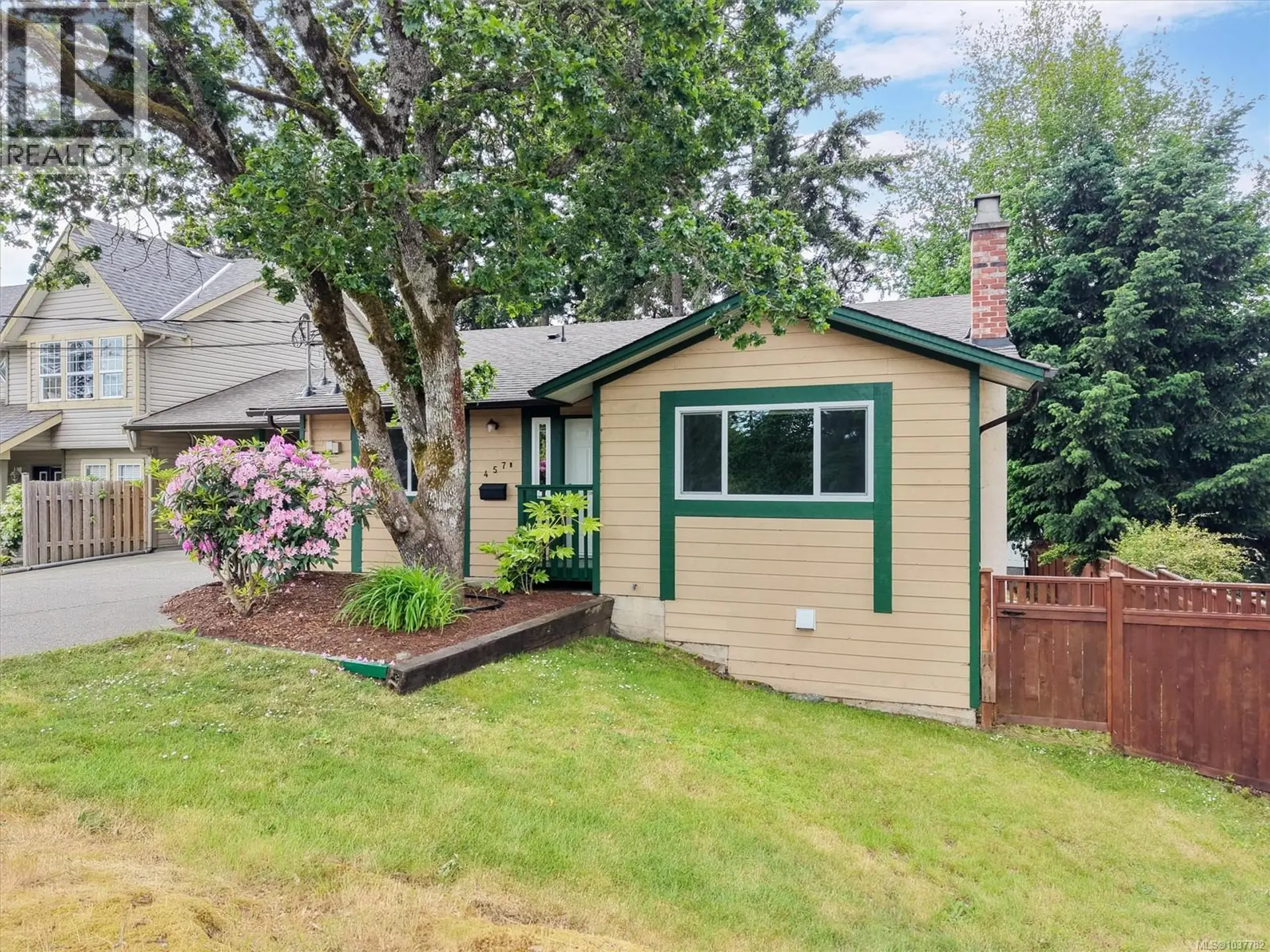 Property at 457B Sue Mar Pl, Colwood, BC