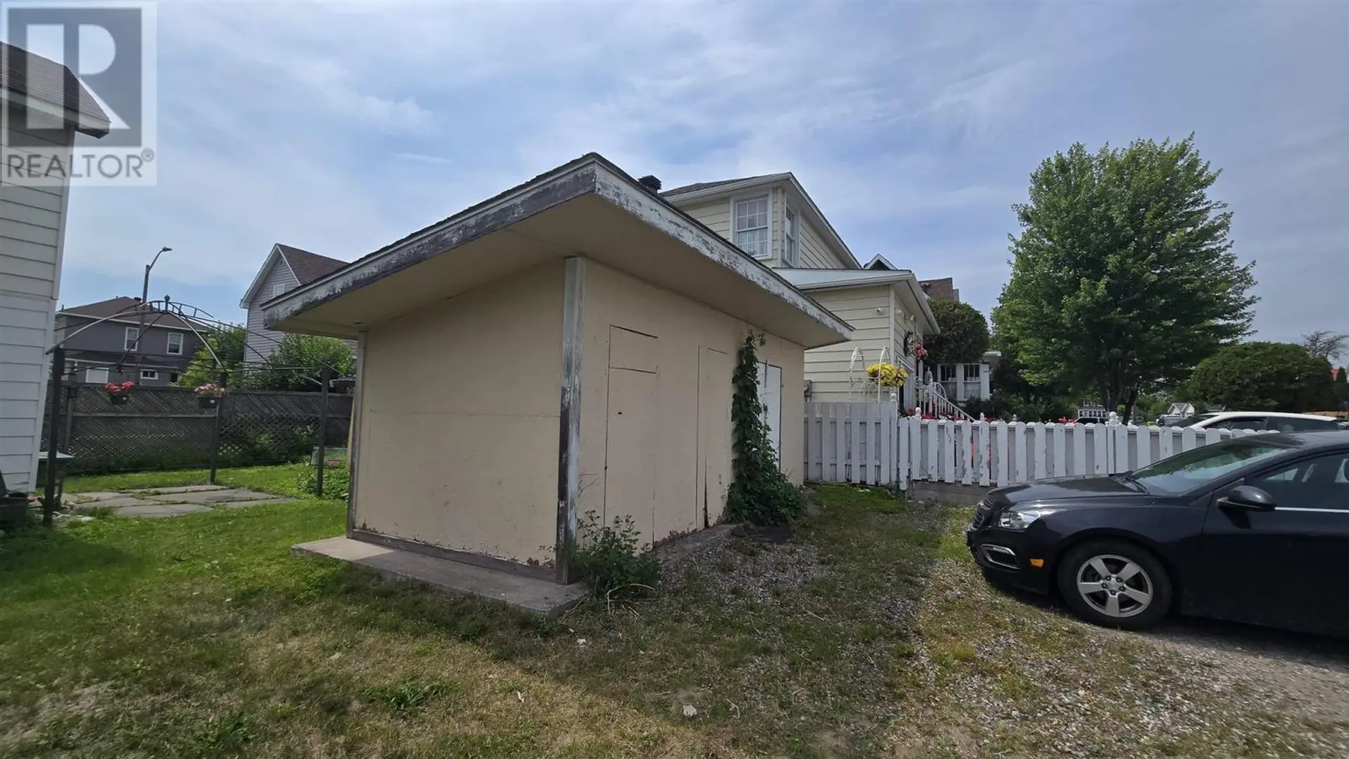 169 Huron ST - Image 6