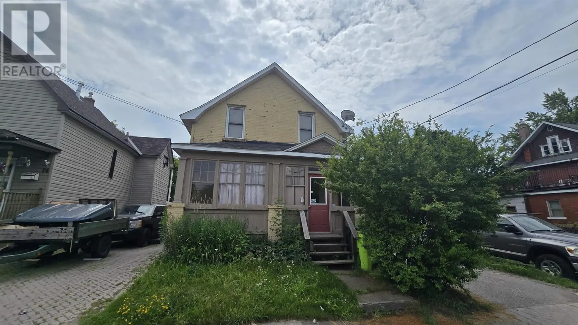 14 Abbott ST - Image 1