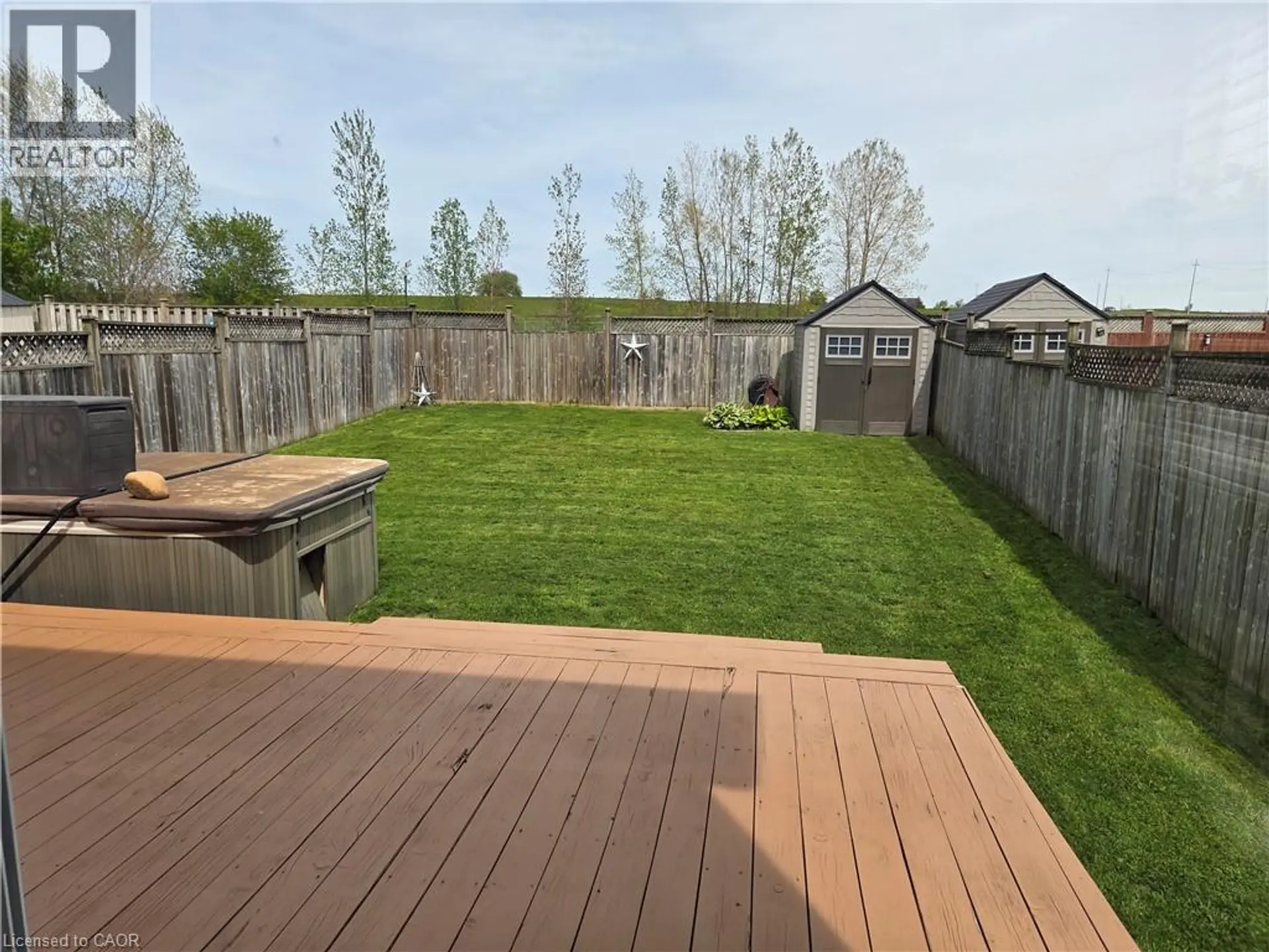 569 ALBERTA Avenue N - Image 16