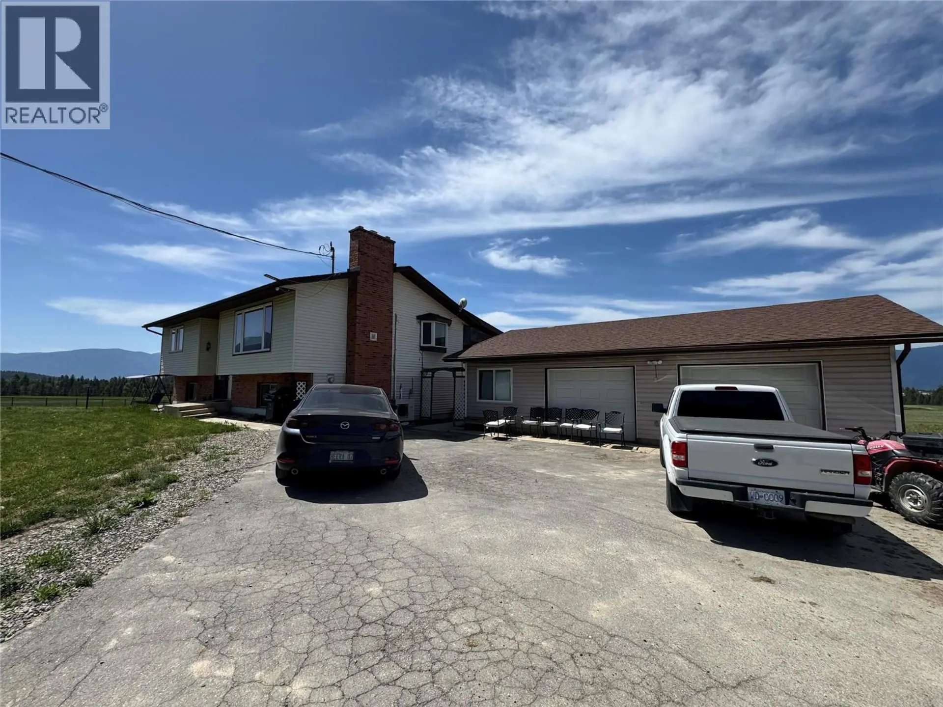Property at 3621 Muzzy Road, Canyon, BC