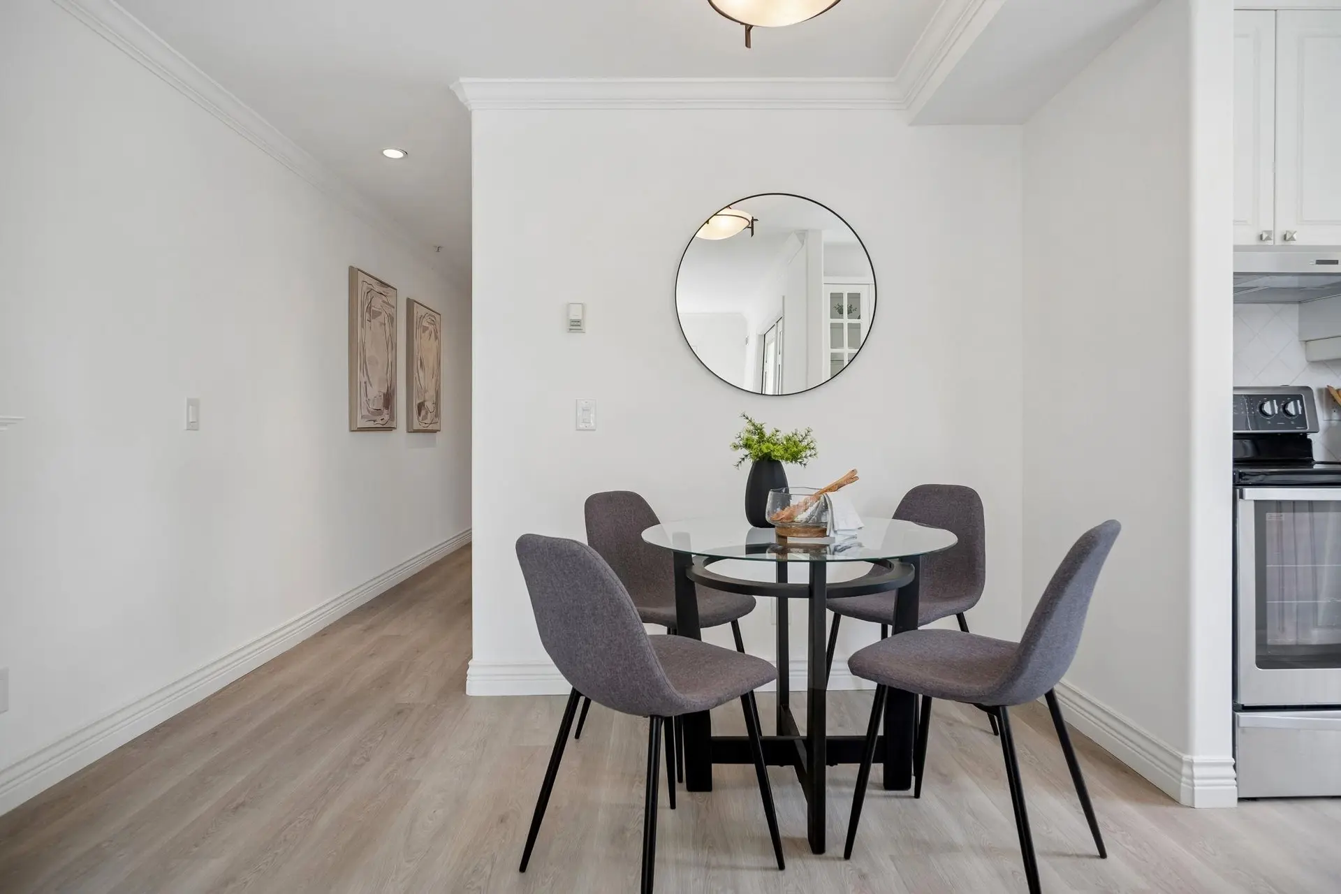 #305 962 W 16th Avenue - Image 7
