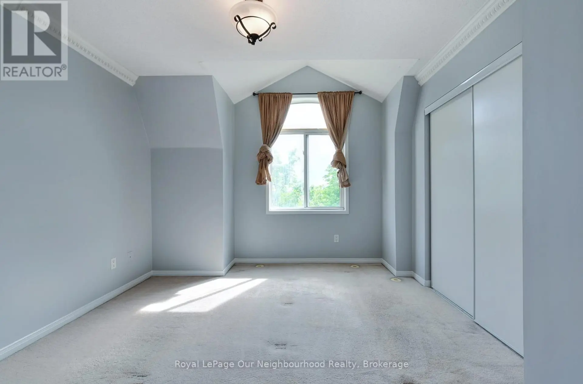 #96 50 STRATHAVEN DRIVE - Image 7