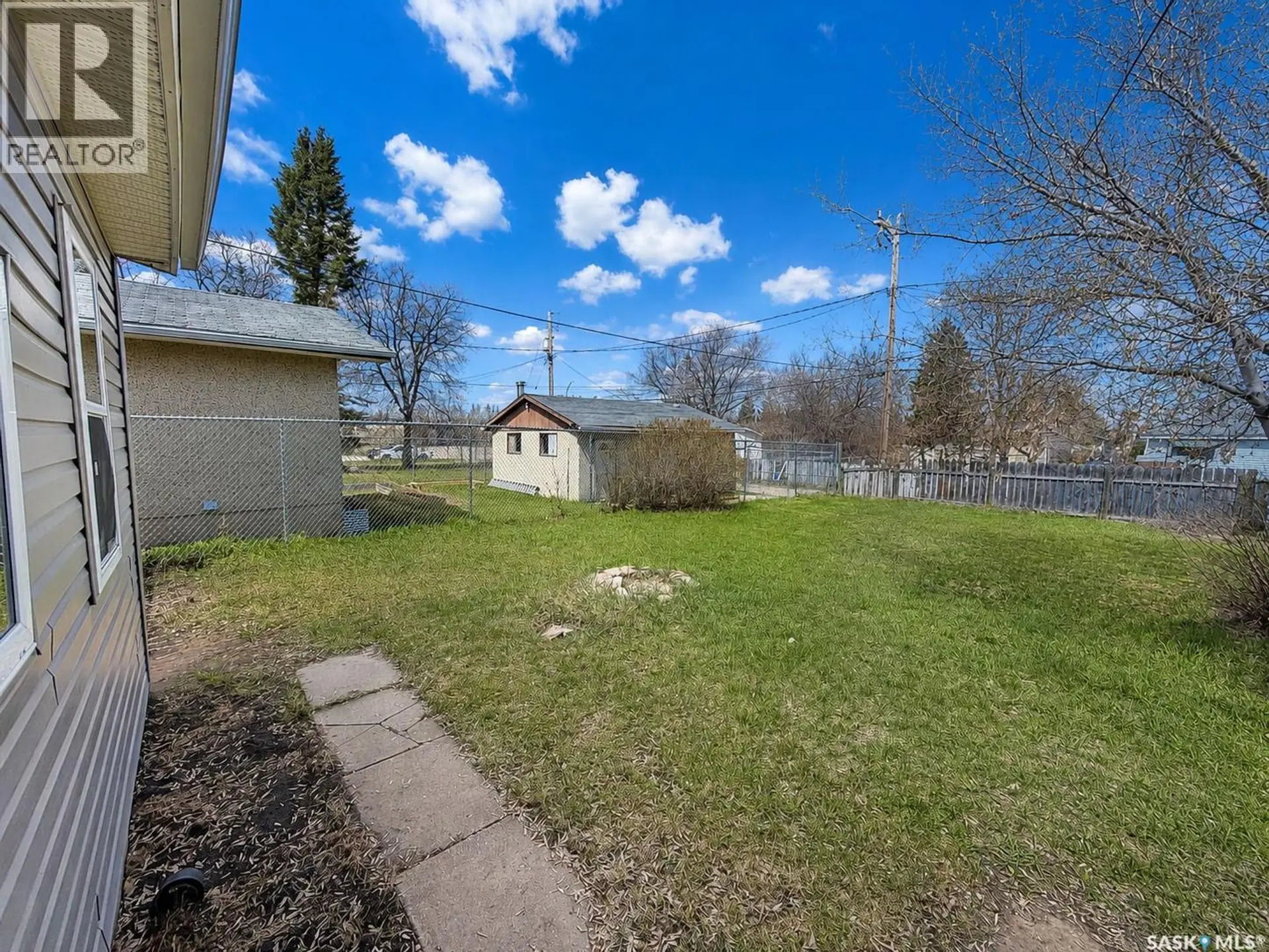 1338 18th STREET W - Image 9