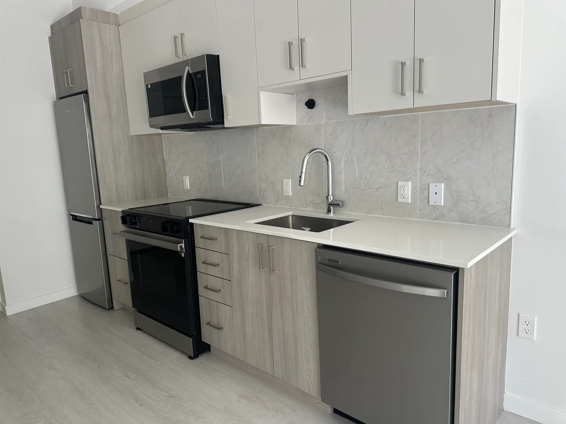 #W111 13838 108 Avenue - Image 17