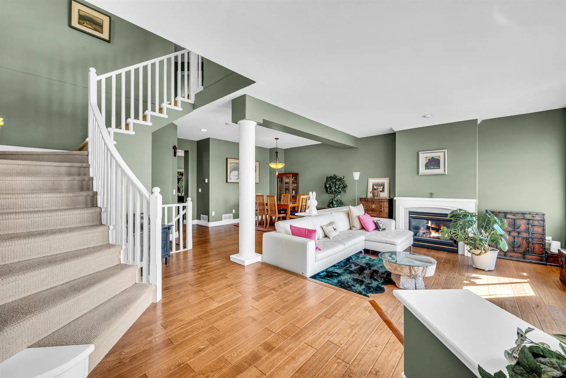 #142 2979 Panorama Drive - Image 2
