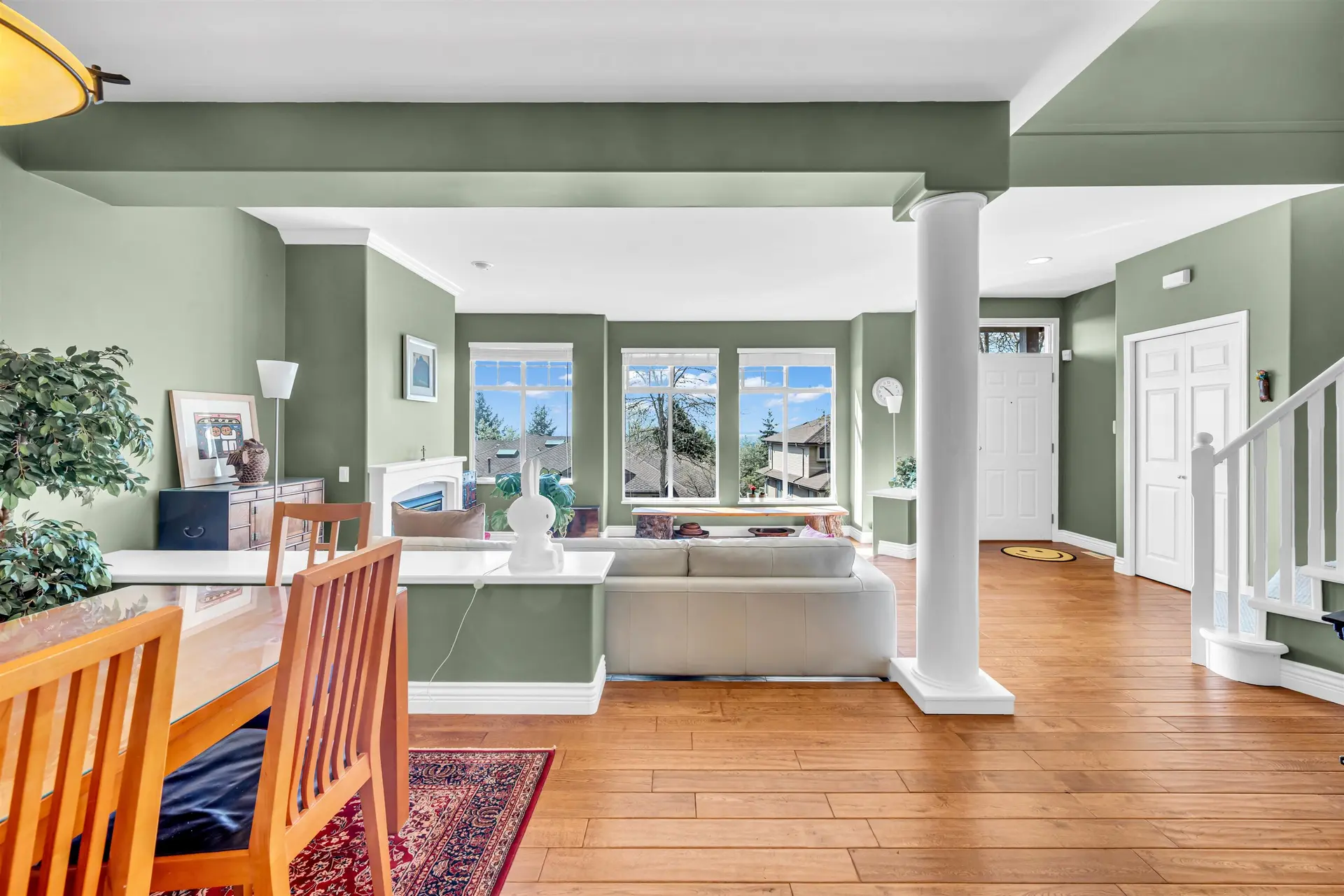 #142 2979 Panorama Drive - Image 3