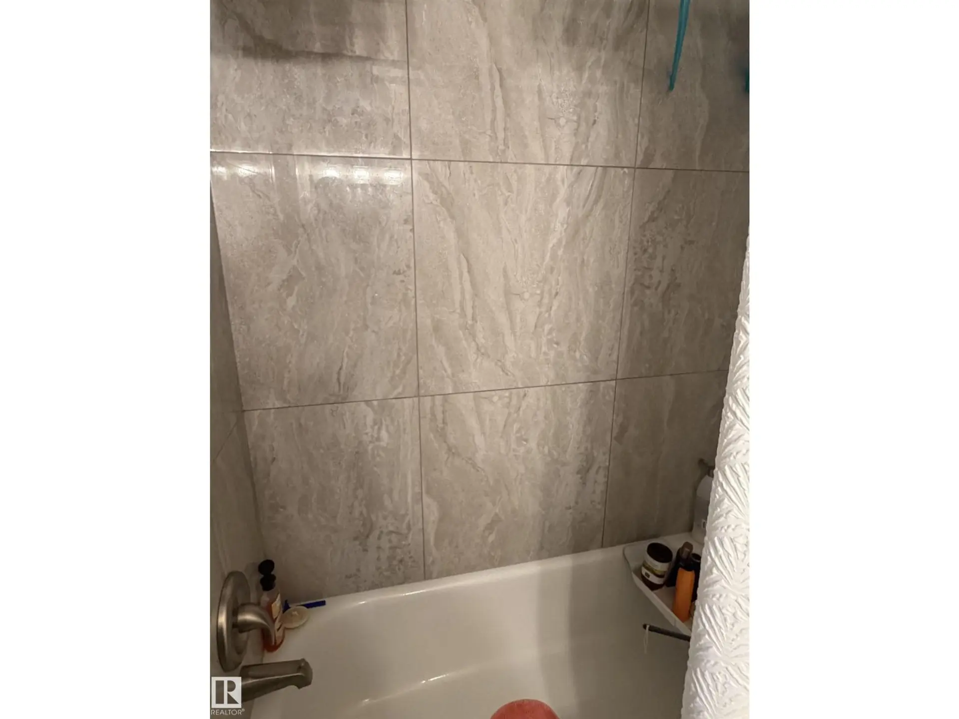#205 10604 110 AV NW NW - Image 18