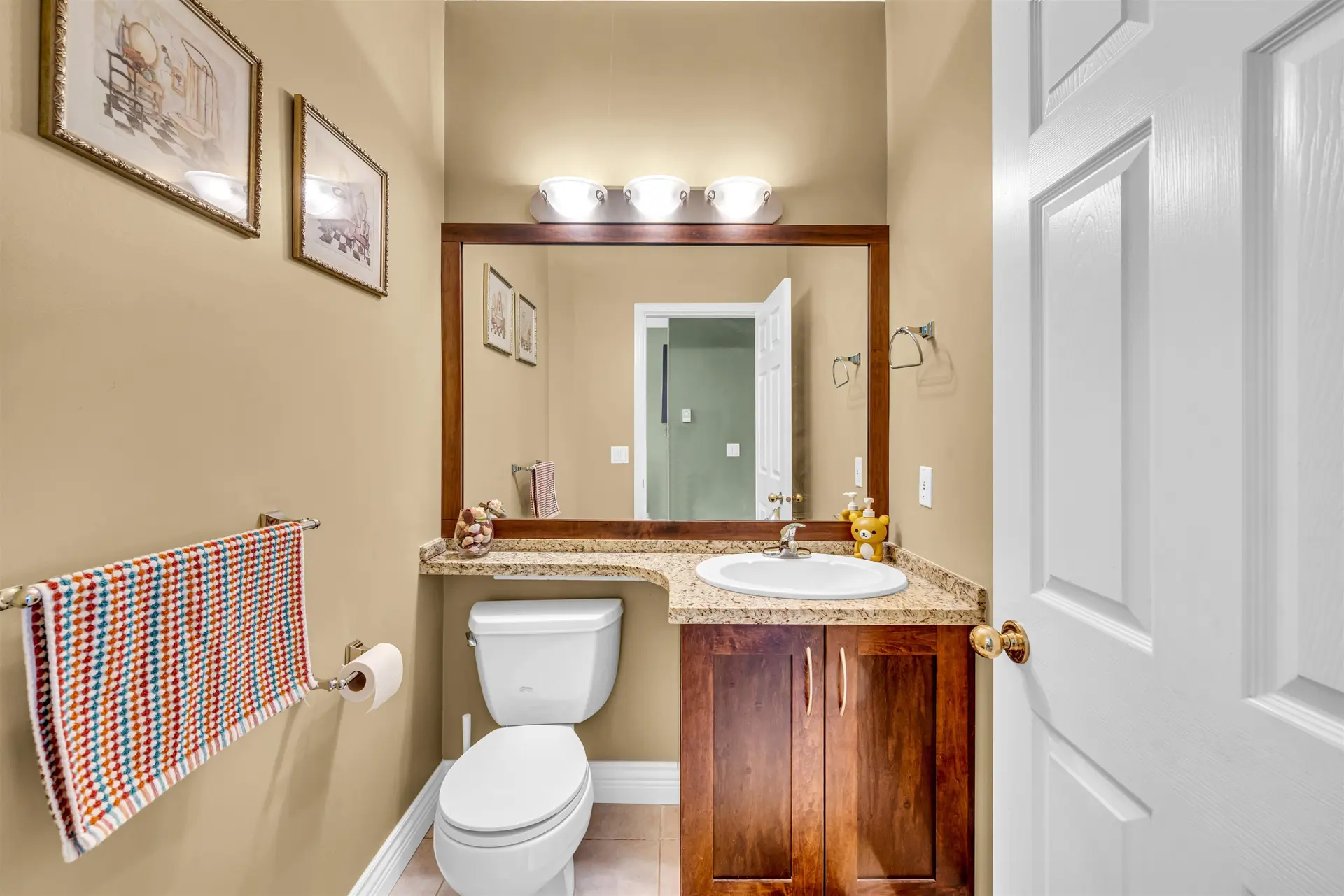 #142 2979 Panorama Drive - Image 16