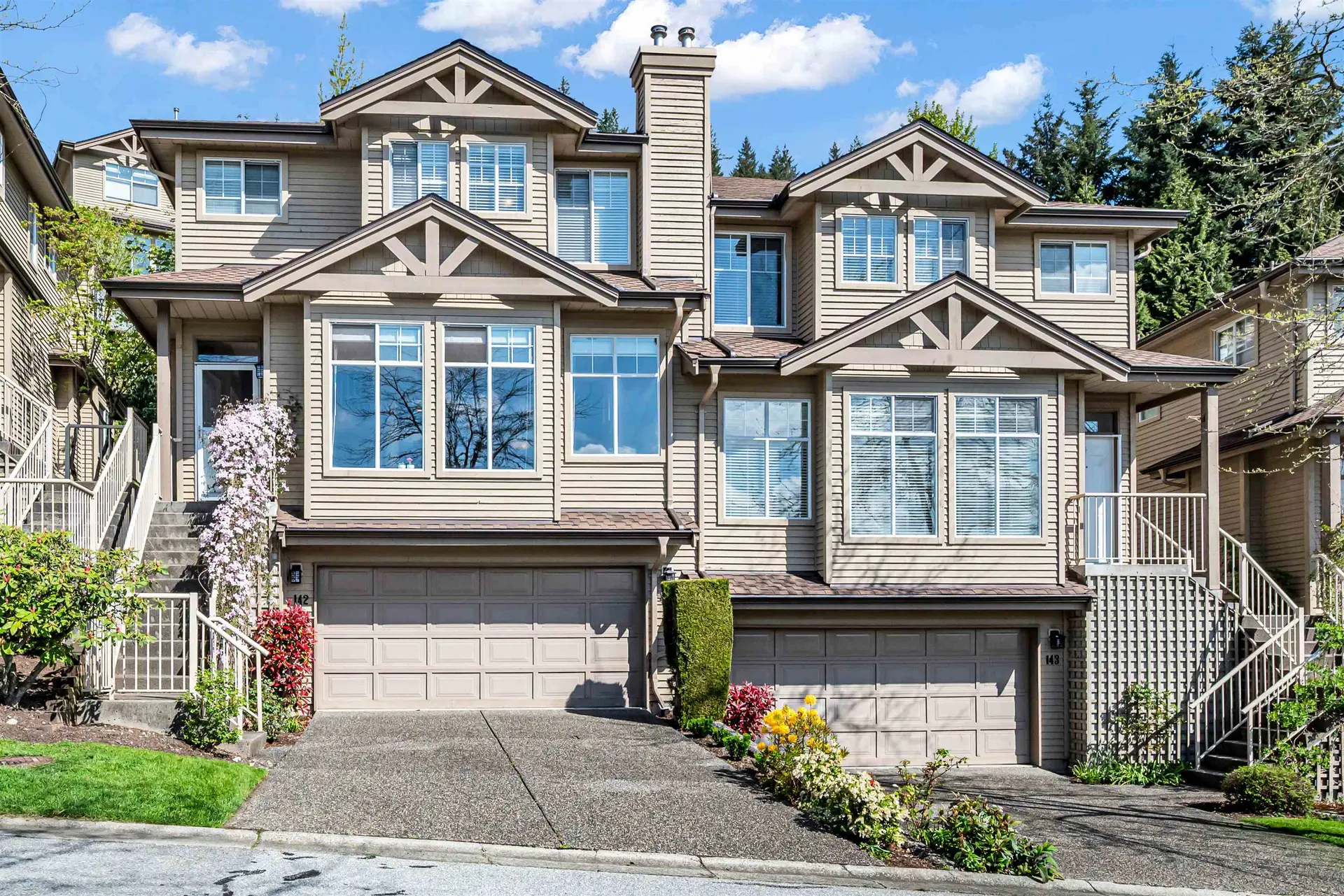 #142 2979 Panorama Drive - Image 1