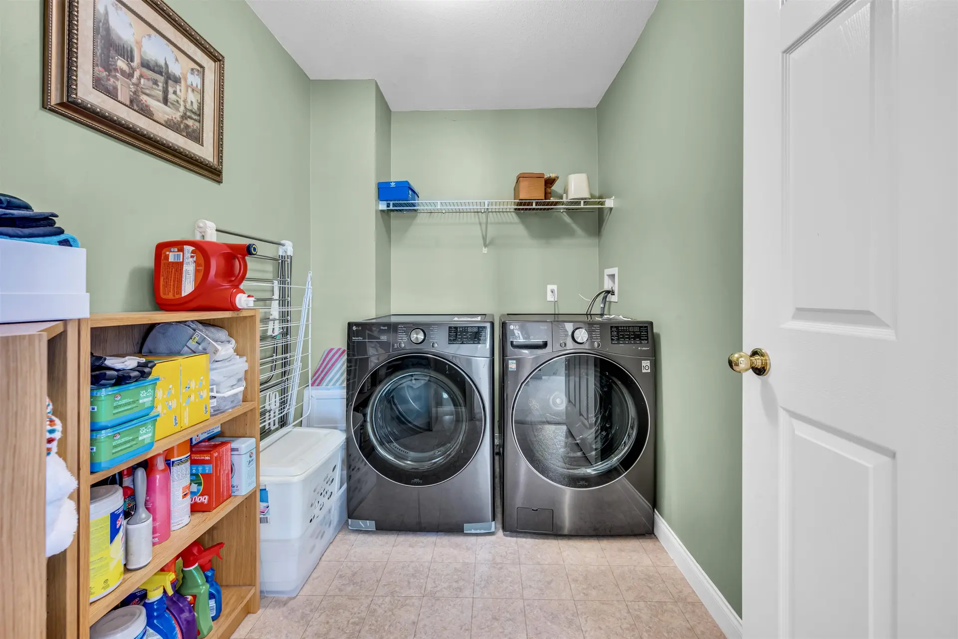 #142 2979 Panorama Drive - Image 20