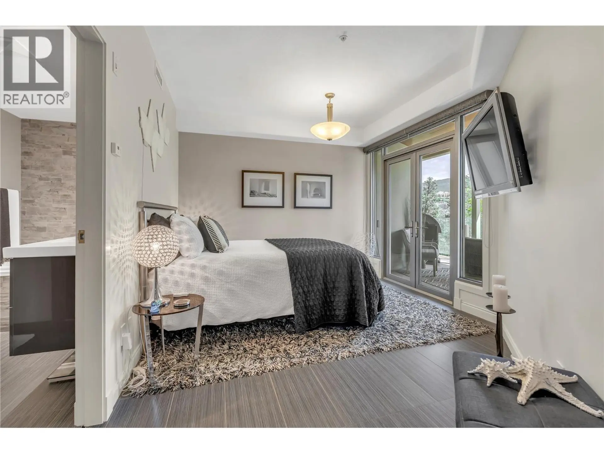 #606 250 Marina Way - Image 12