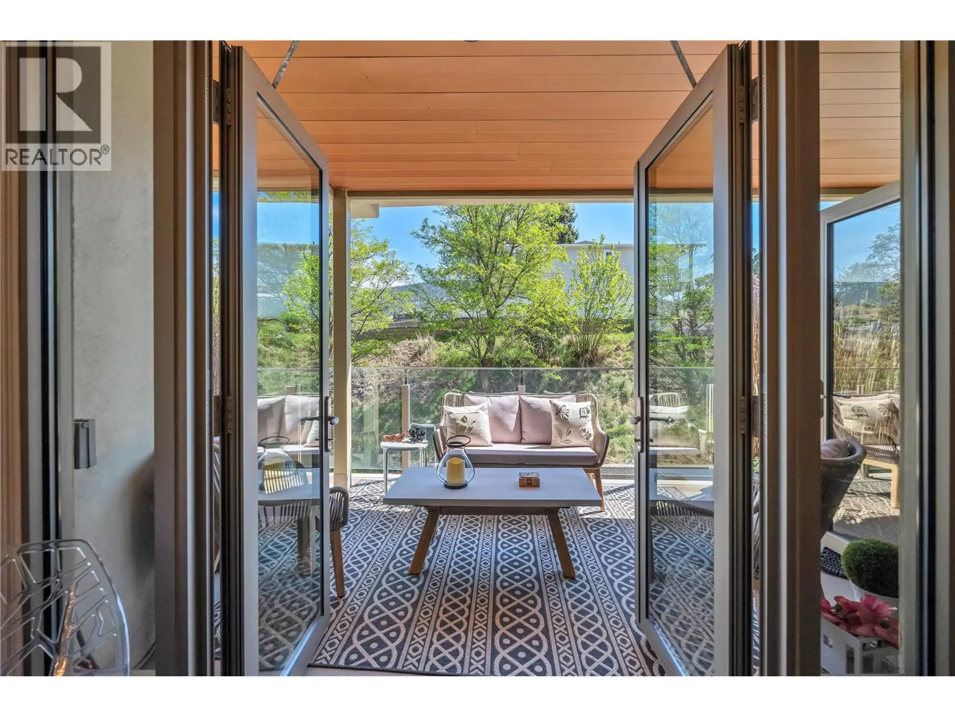 #606 250 Marina Way - Image 16