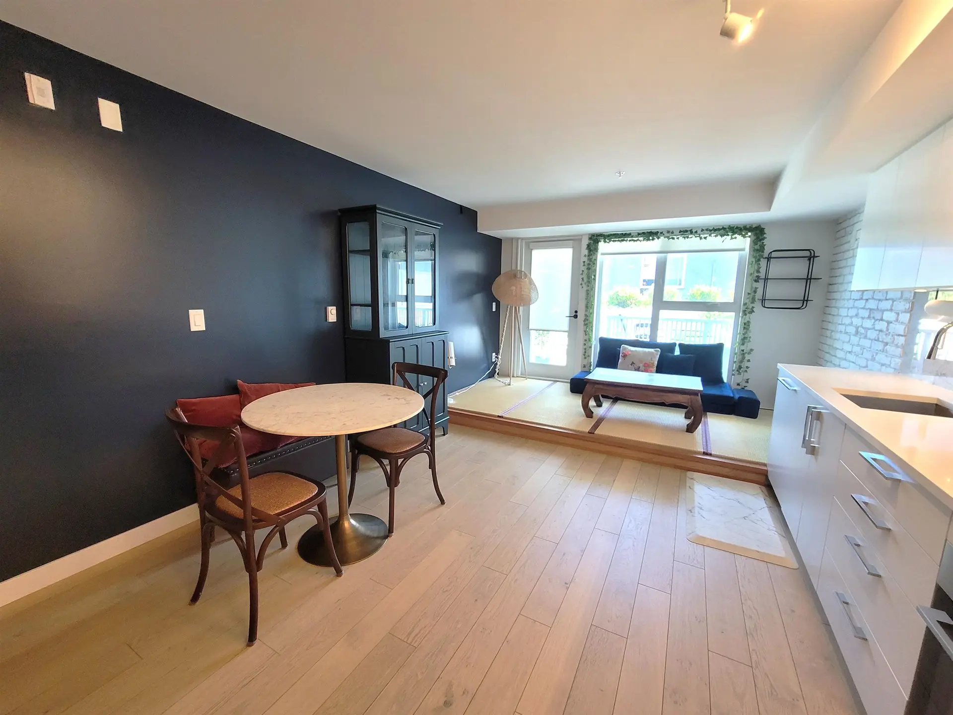 #211 2508 Fraser Street - Image 3