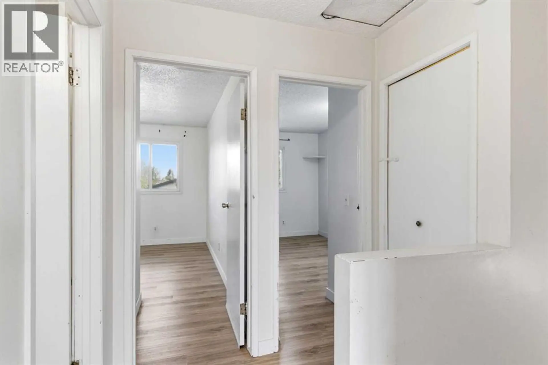 804 Madeira Drive NE - Image 8