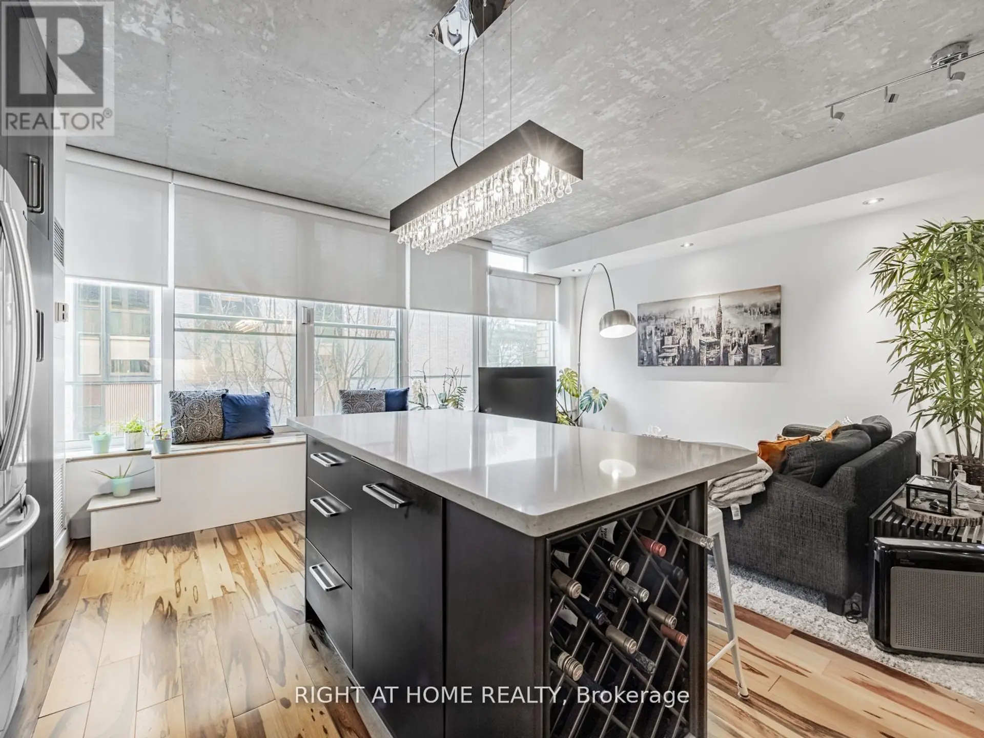 #405 50 CAMDEN STREET - Image 3