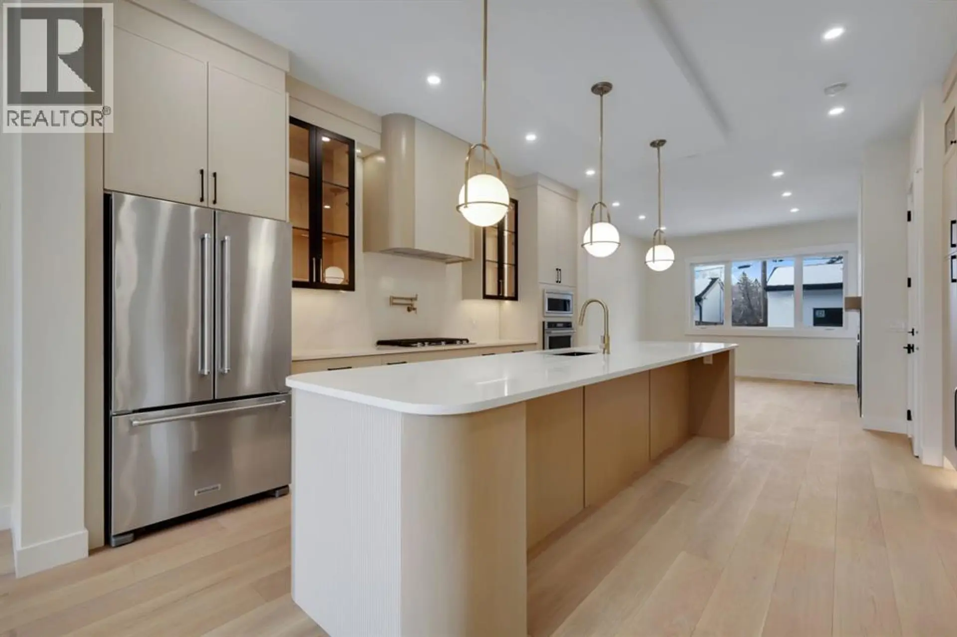 1634 21 Avenue NW - Image 3