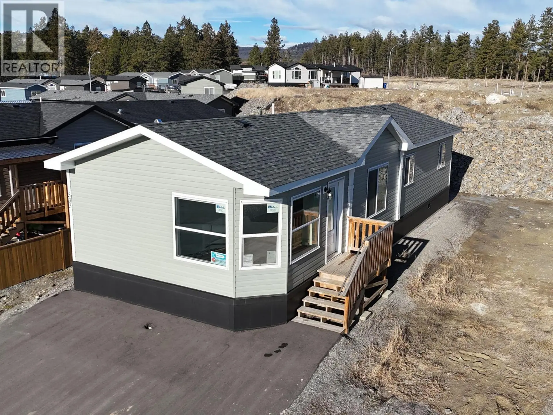 Property at 533 Steepleview Avenue NW, Cranbrook, BC