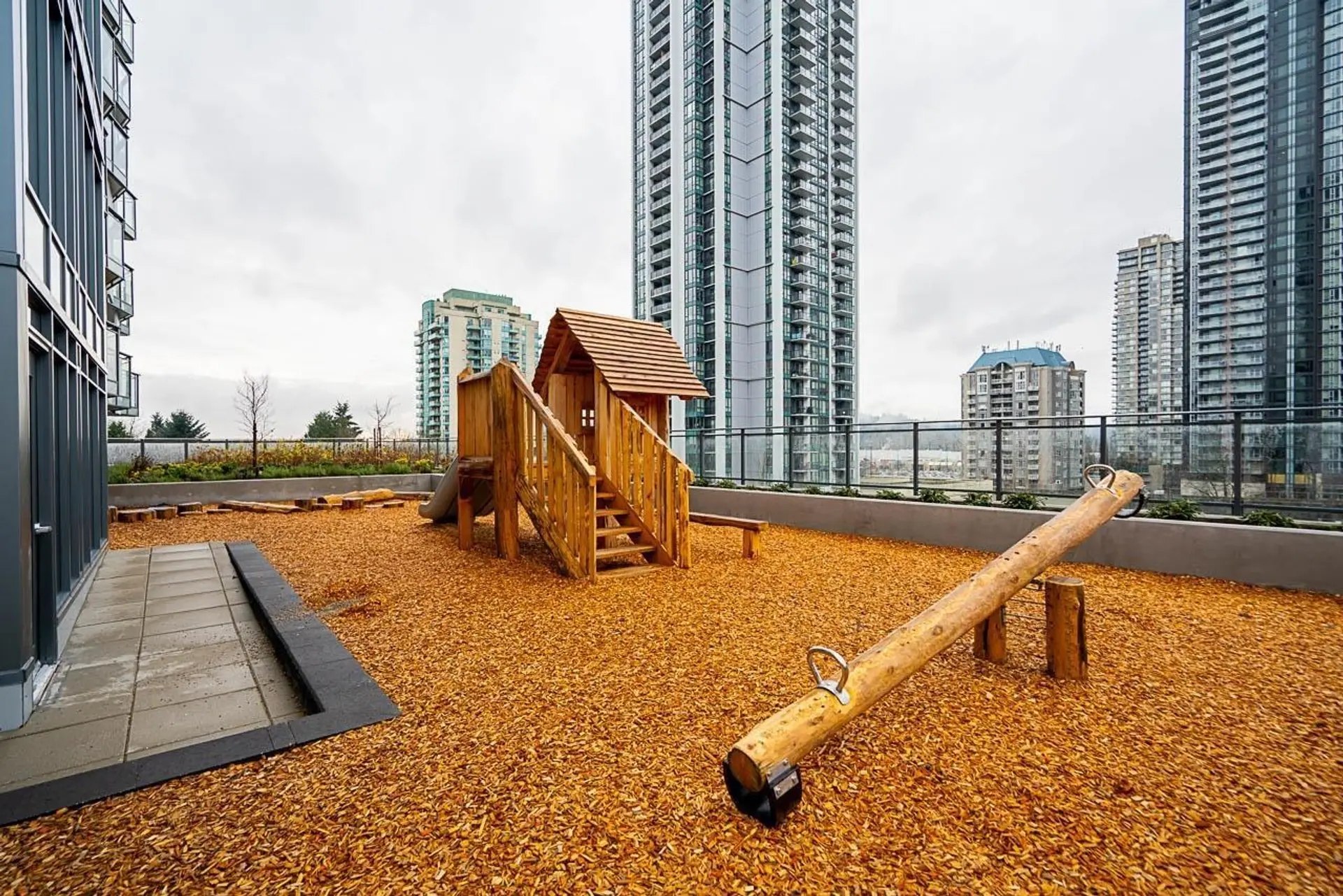 #4004 1182 Westwood Street - Image 14