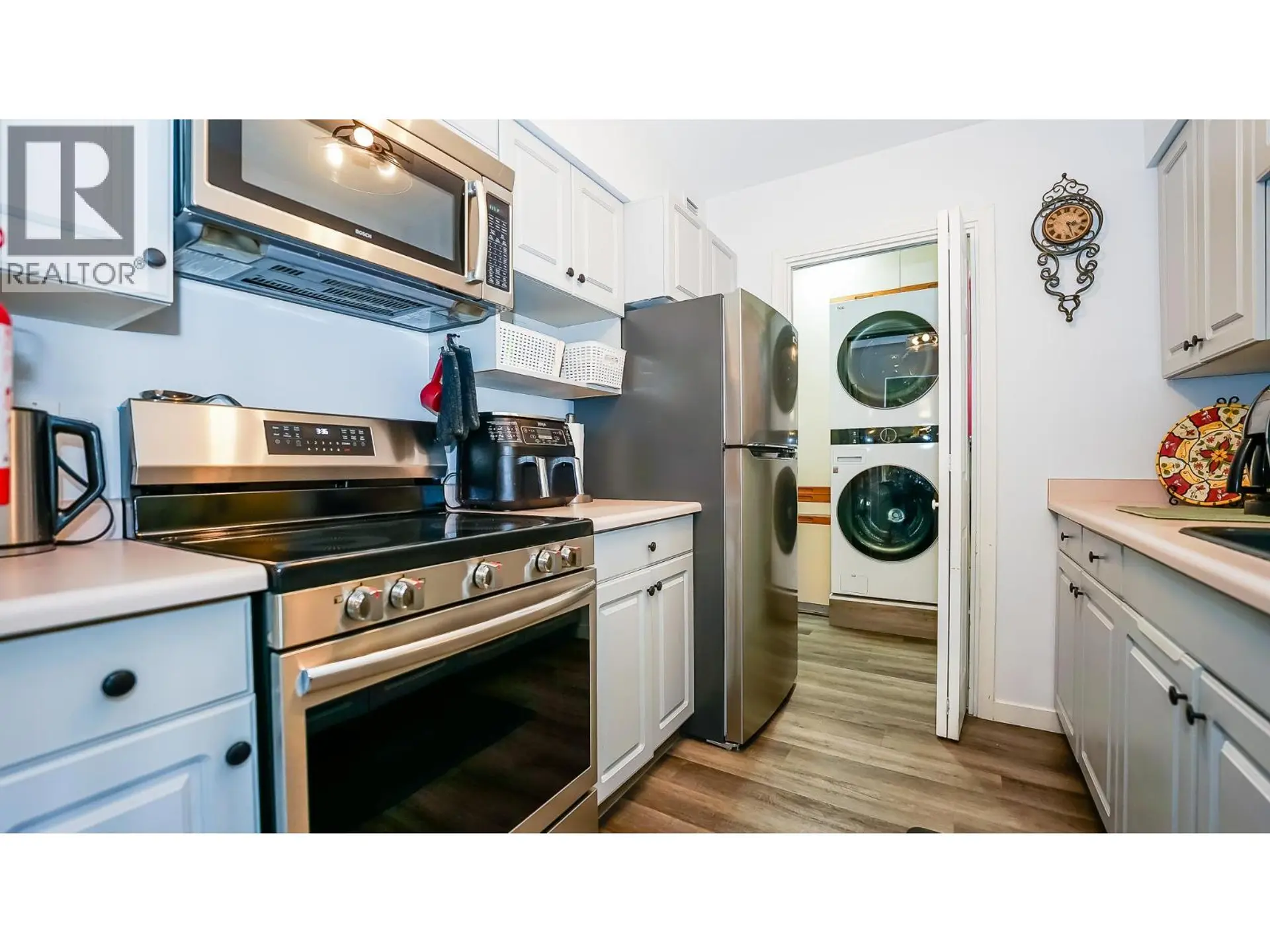#408 650 Third Street SW - Image 4