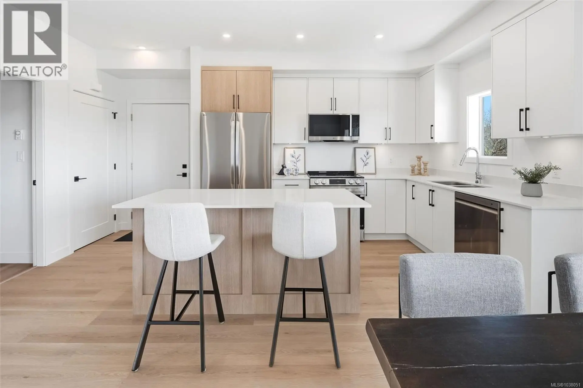 Property at #201 7057 Central Saanich Rd, Central Saanich, BC