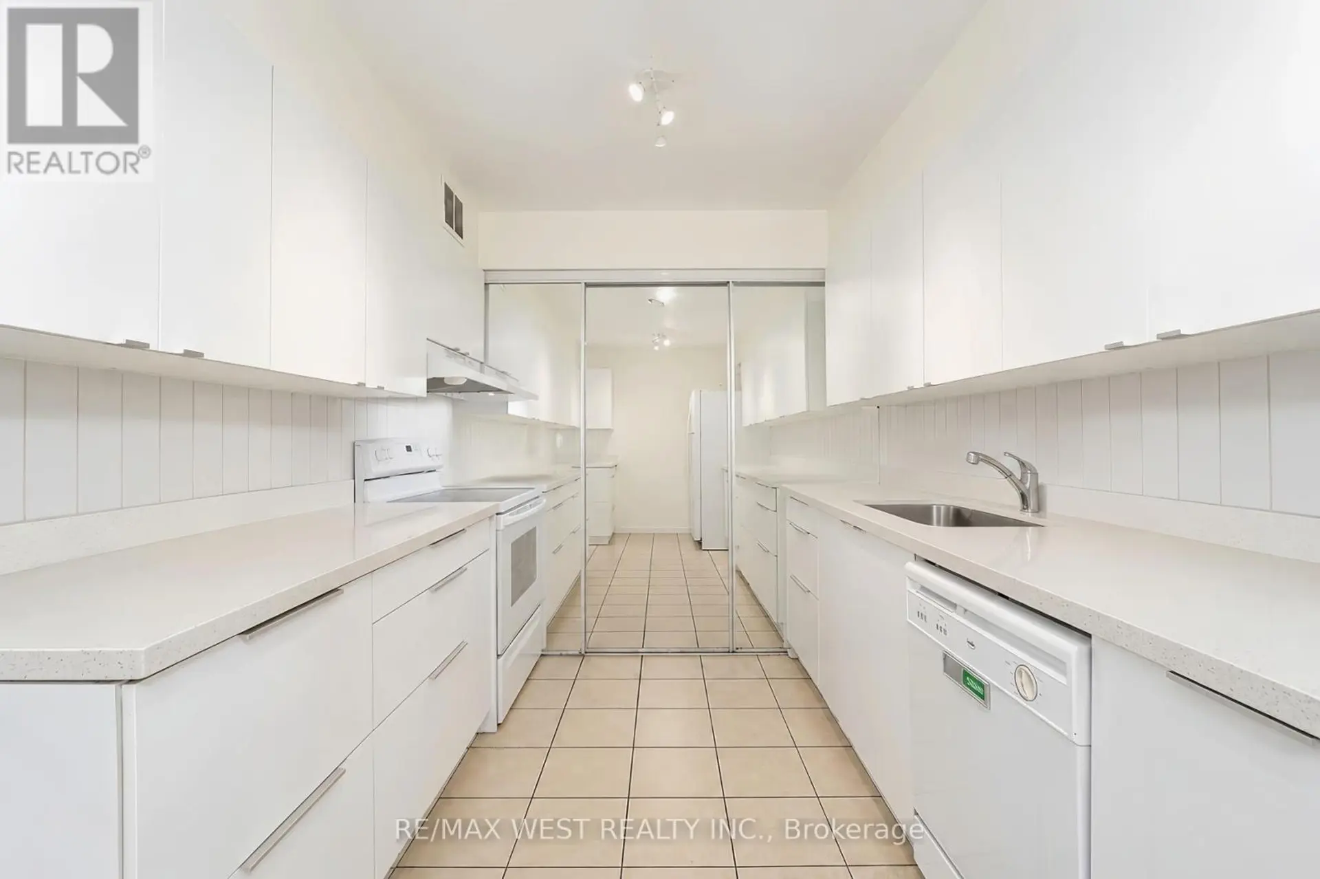 #510 3300 DON MILLS ROAD - Image 5