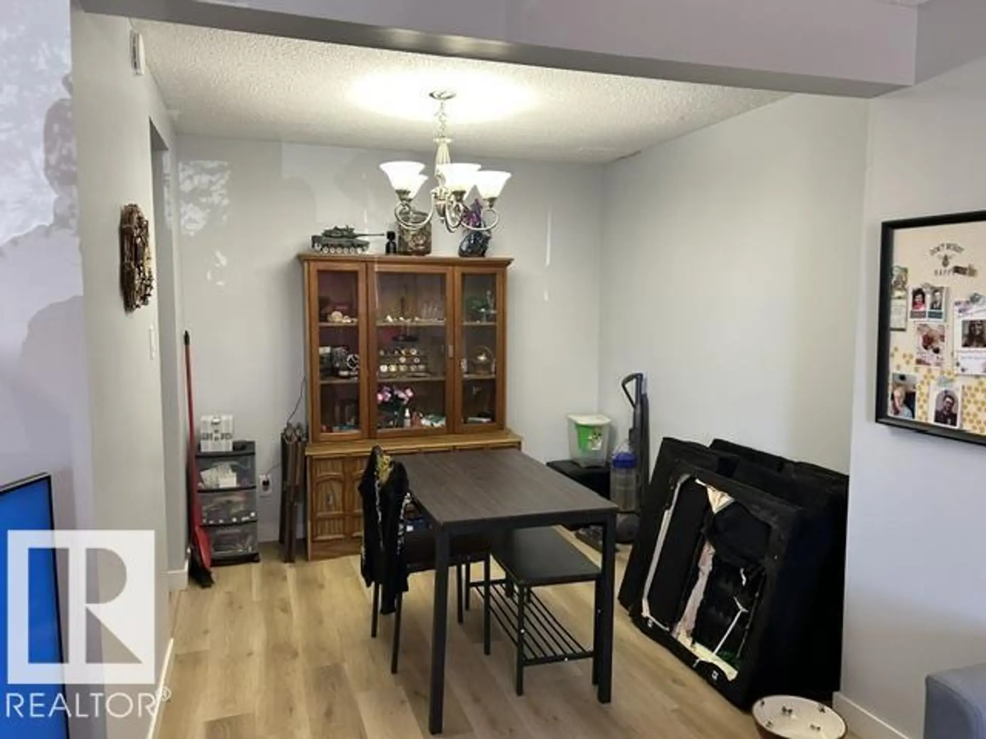 51 Mcleod PL NW - Image 3