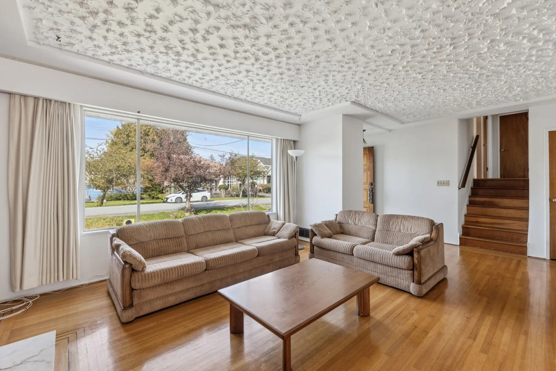 3780 Barmond Avenue - Image 4