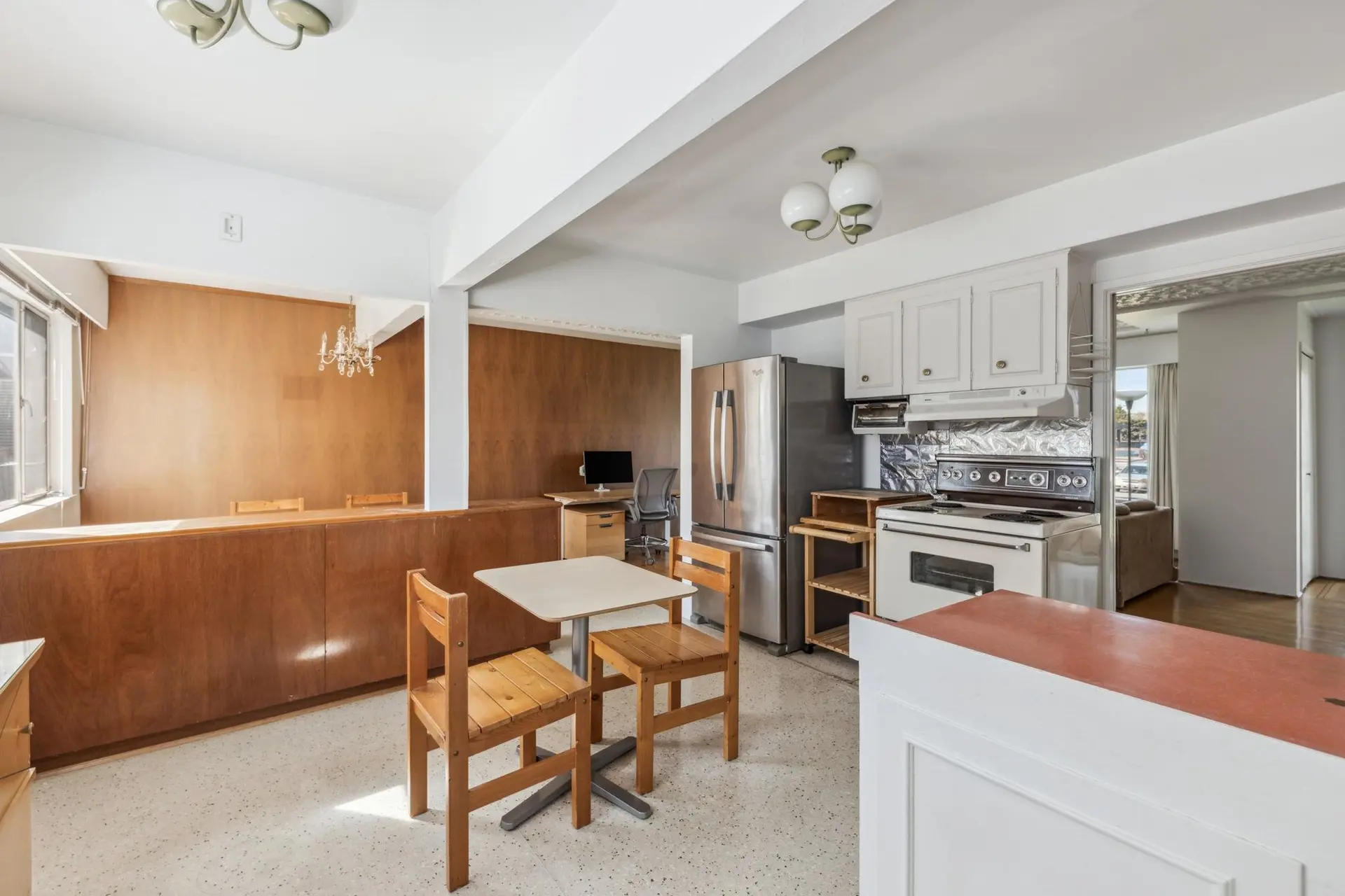 3780 Barmond Avenue - Image 8