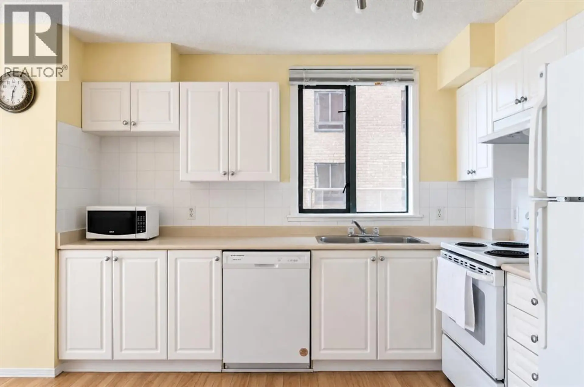 #318 1111 6 Avenue SW - Image 5
