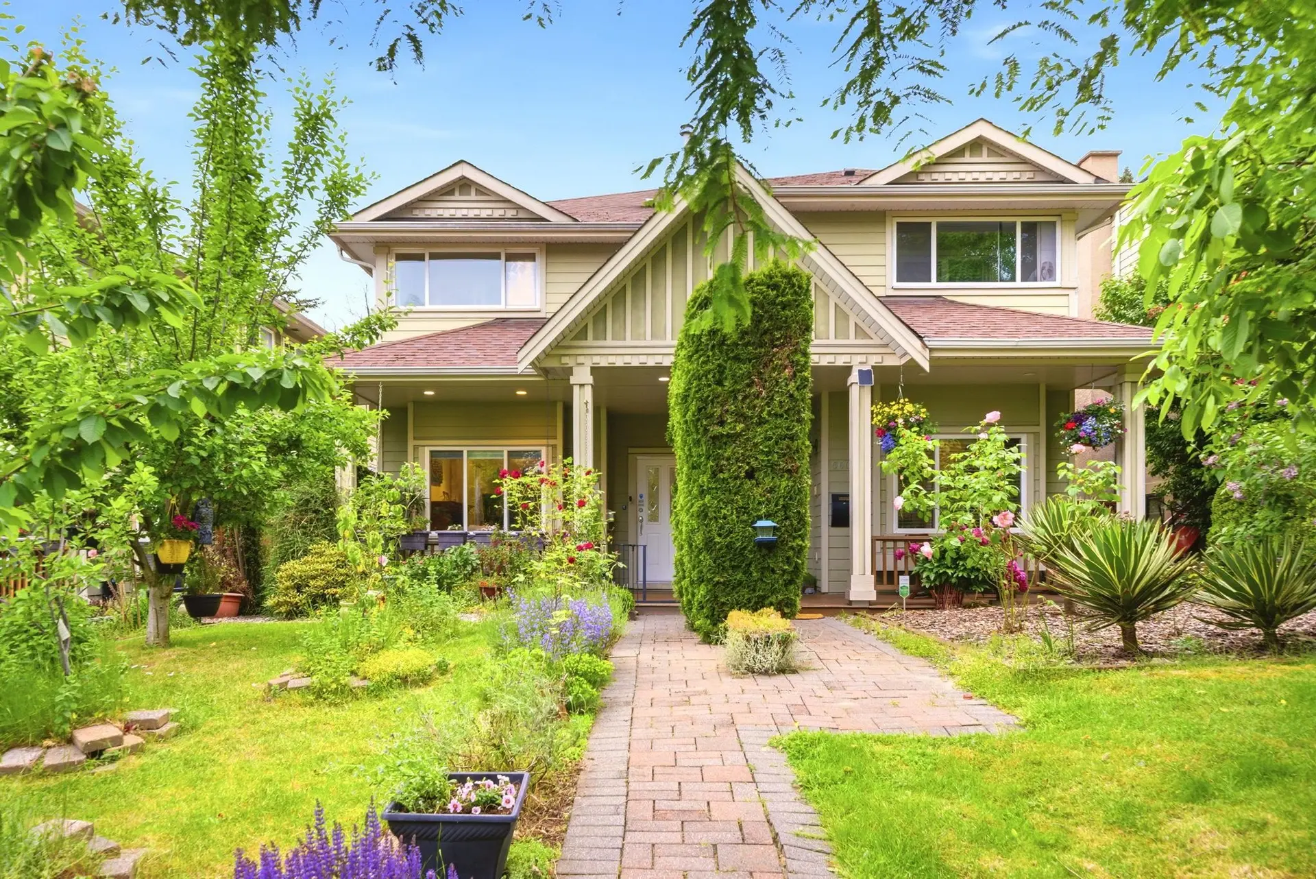 Property at 562 W Keith Road, North Vancouver, BC