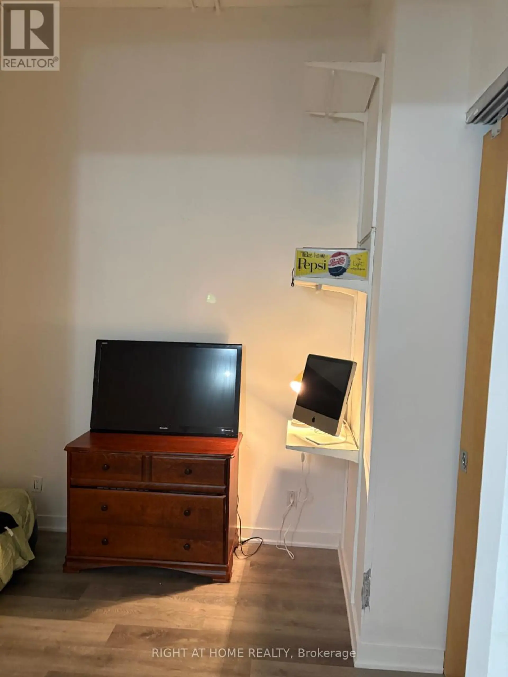 #538 155 DALHOUSIE STREET - Image 7