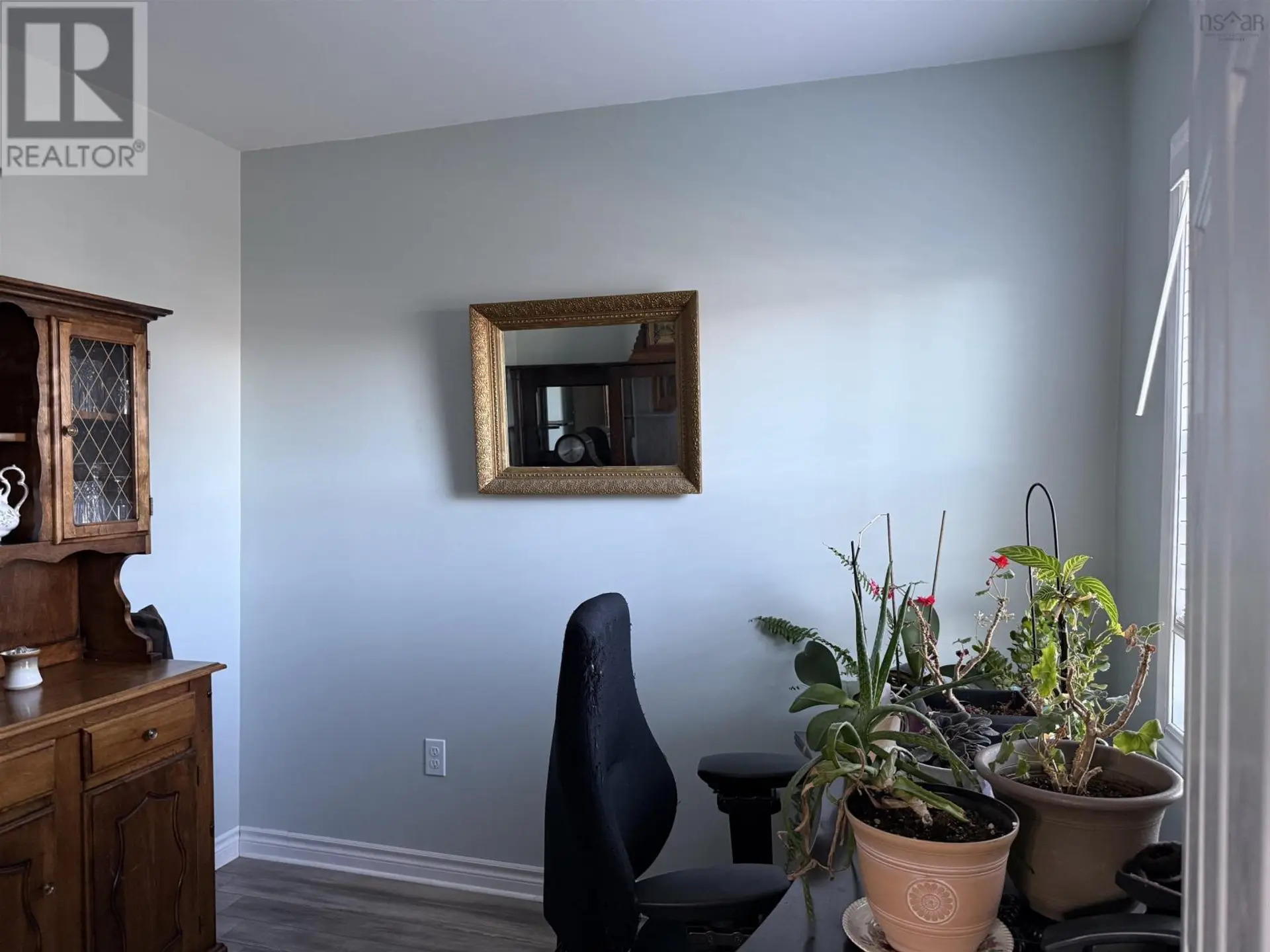 39 Coll Avenue - Image 7