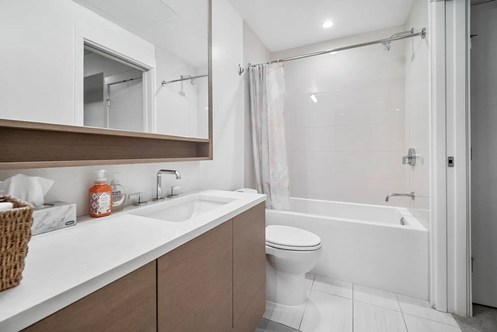 #303 469 W King Edward Avenue - Image 11