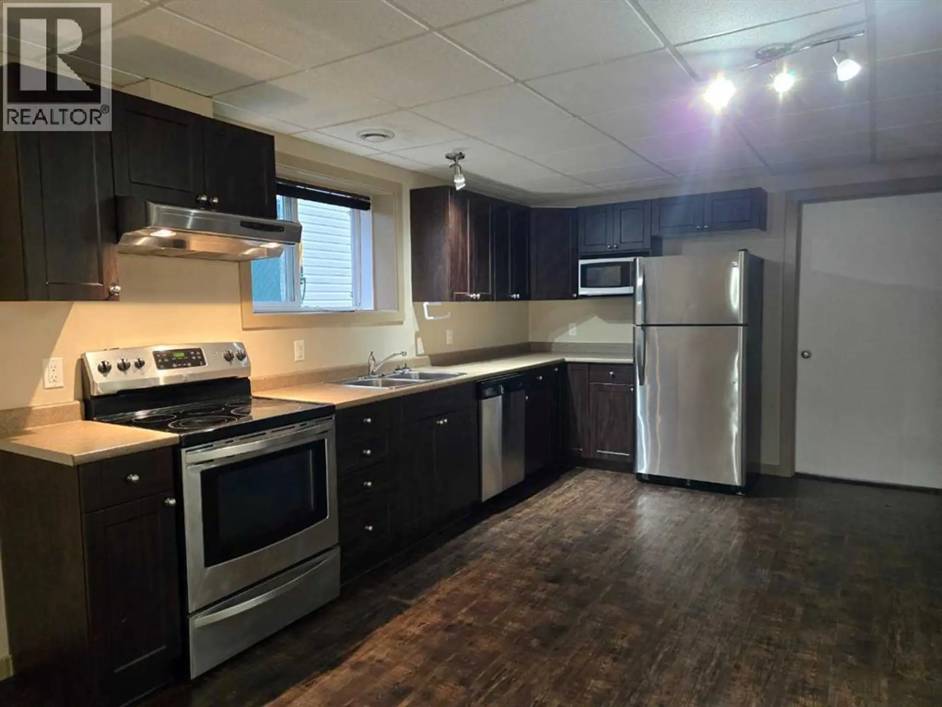 8821 65 Avenue - Image 15