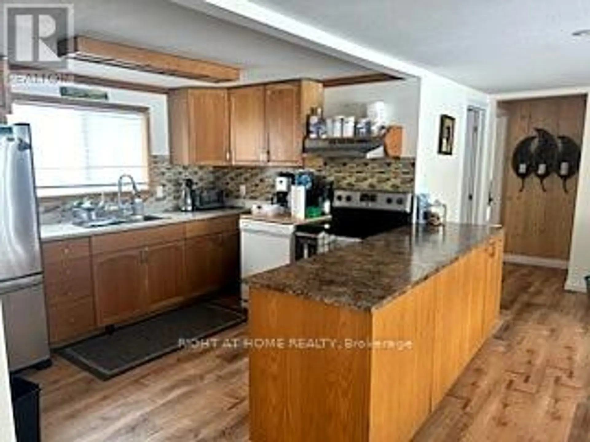 45 HEDA DRIVE - Image 2