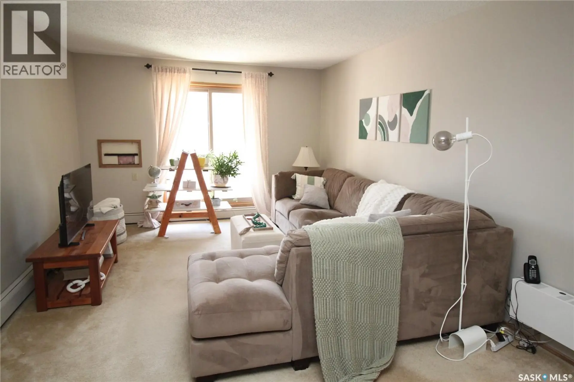 #203 1008 Temperance STREET - Image 2