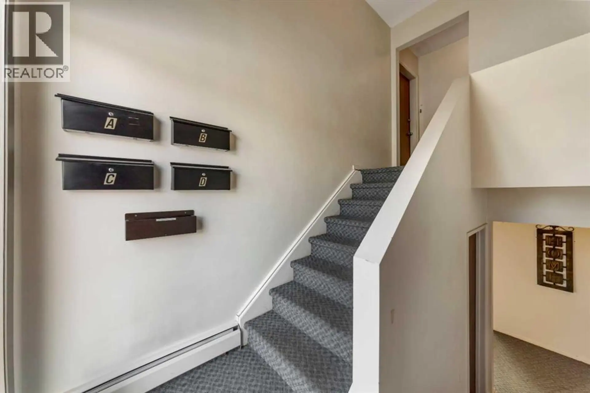 5619 46 Street - Image 3