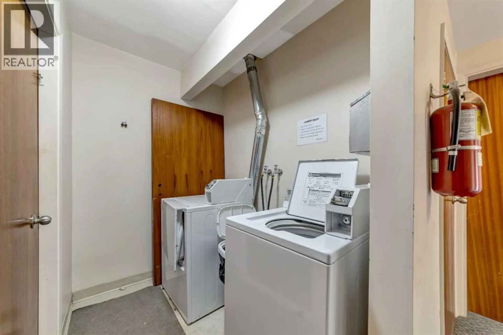 5619 46 Street - Image 7