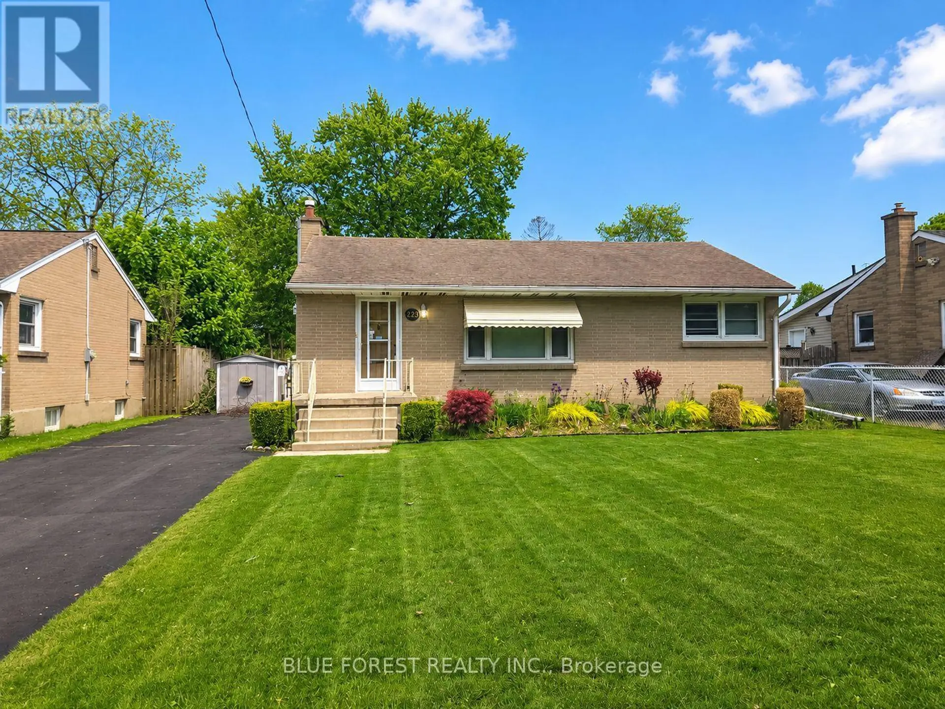 223 WINNIPEG STREET - Image 1