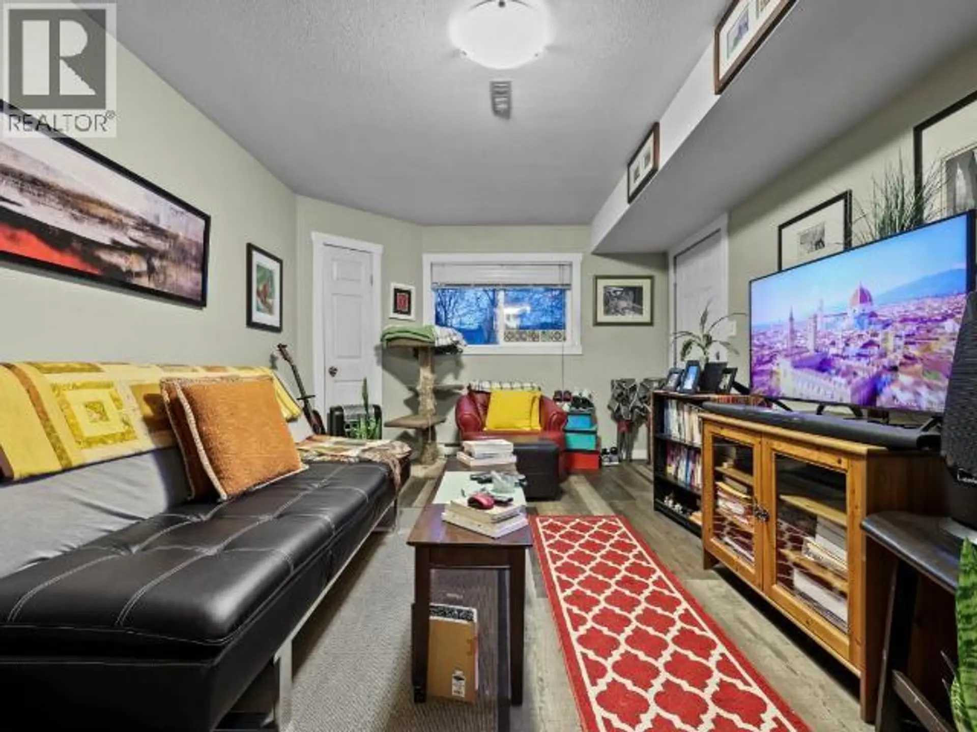 2017 SUNNYCREST Avenue - Image 6