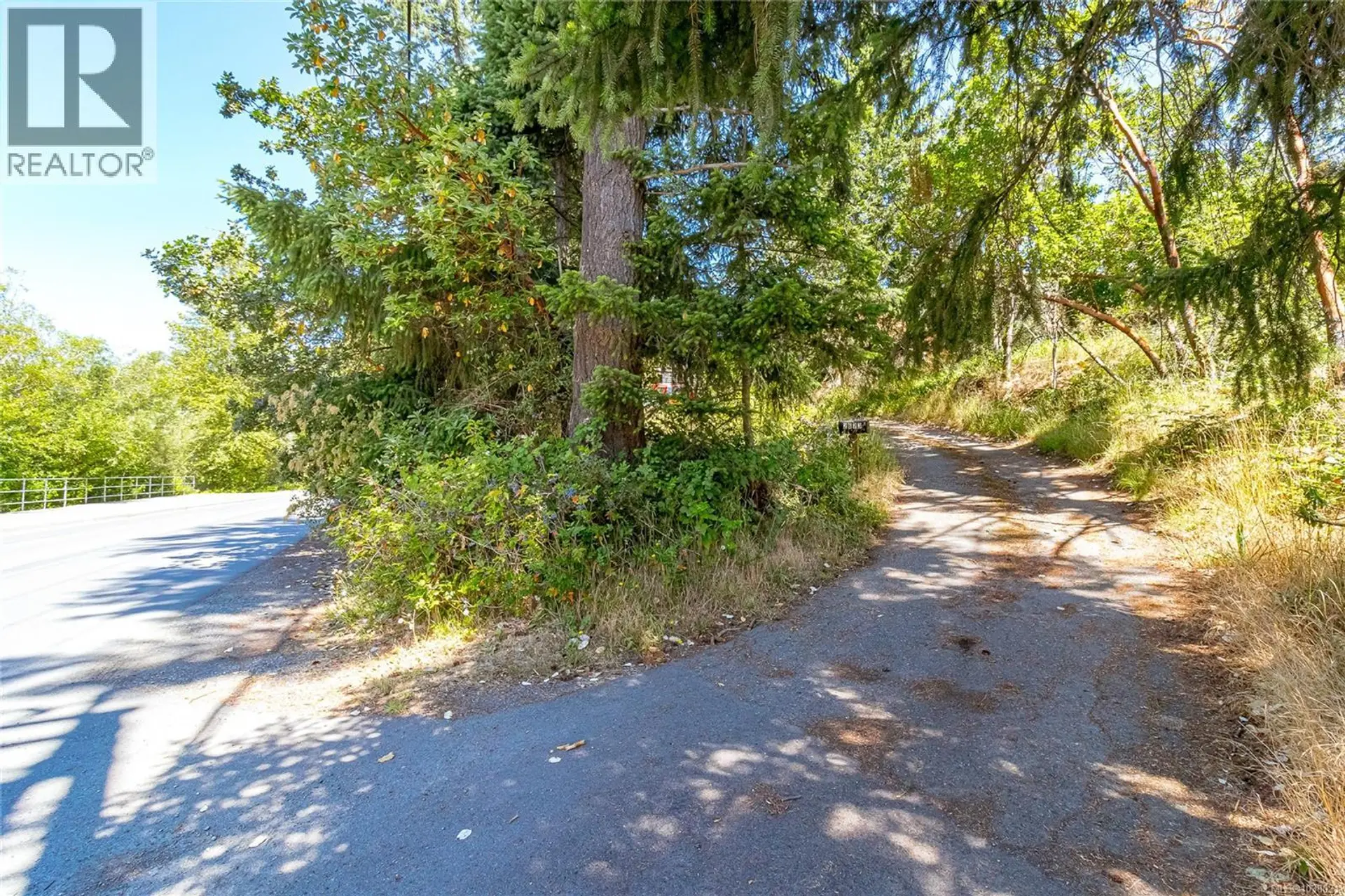 2673 Florence Lake Rd - Image 10