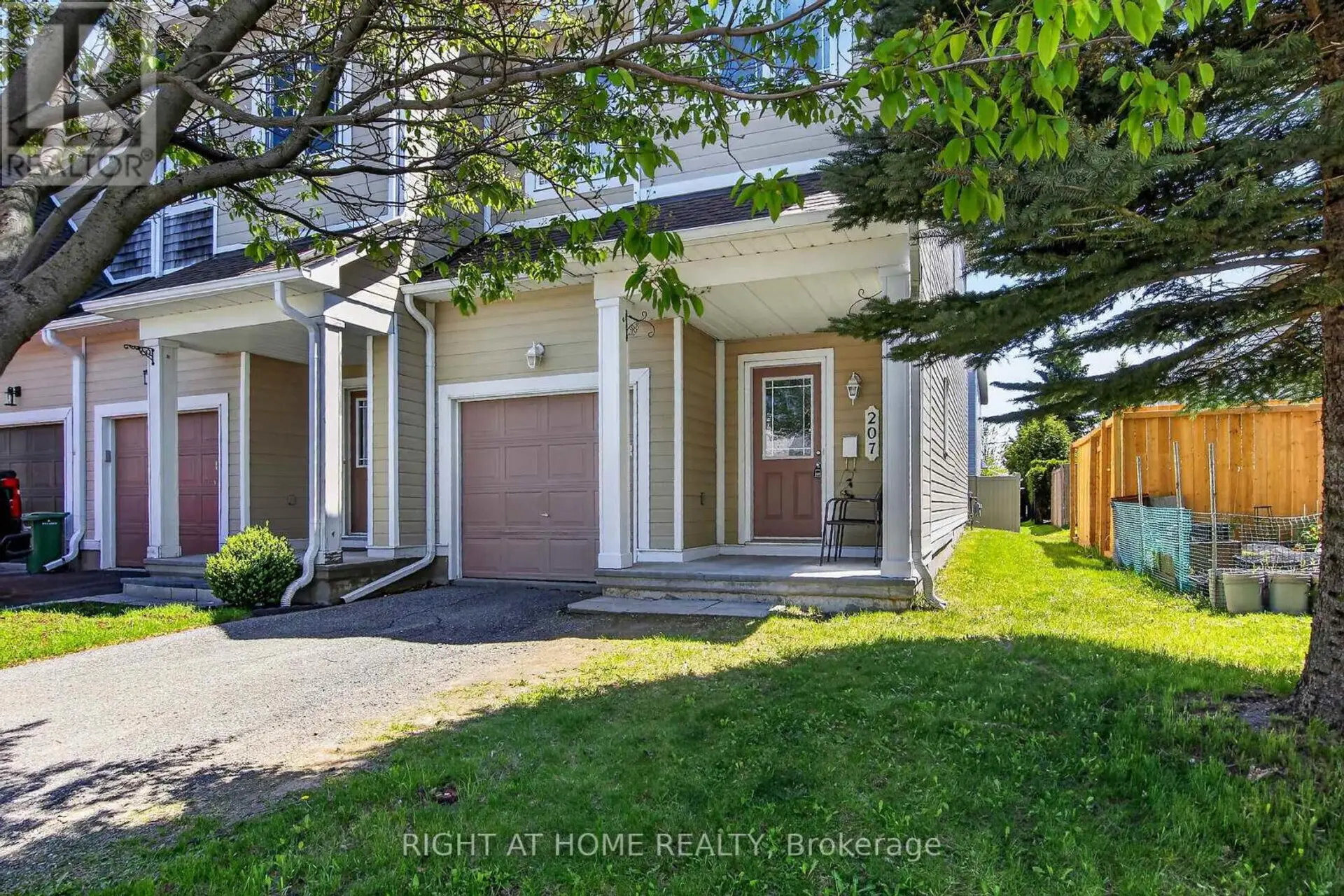 207 CATAMOUNT COURT - Image 2