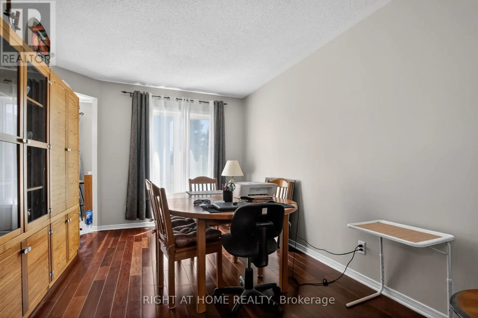 207 CATAMOUNT COURT - Image 7