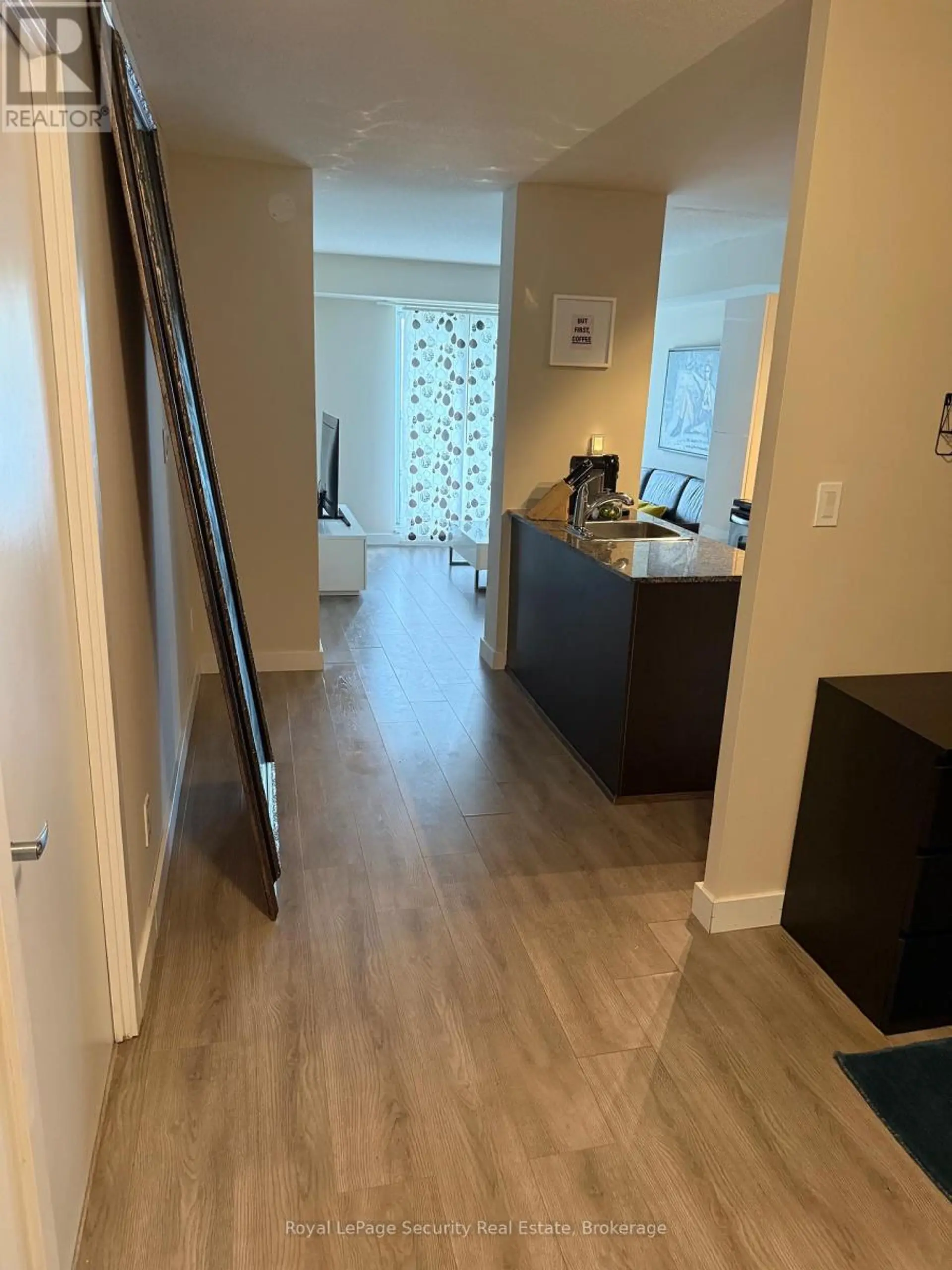 #310 801 SHEPPARD AVENUE - Image 3