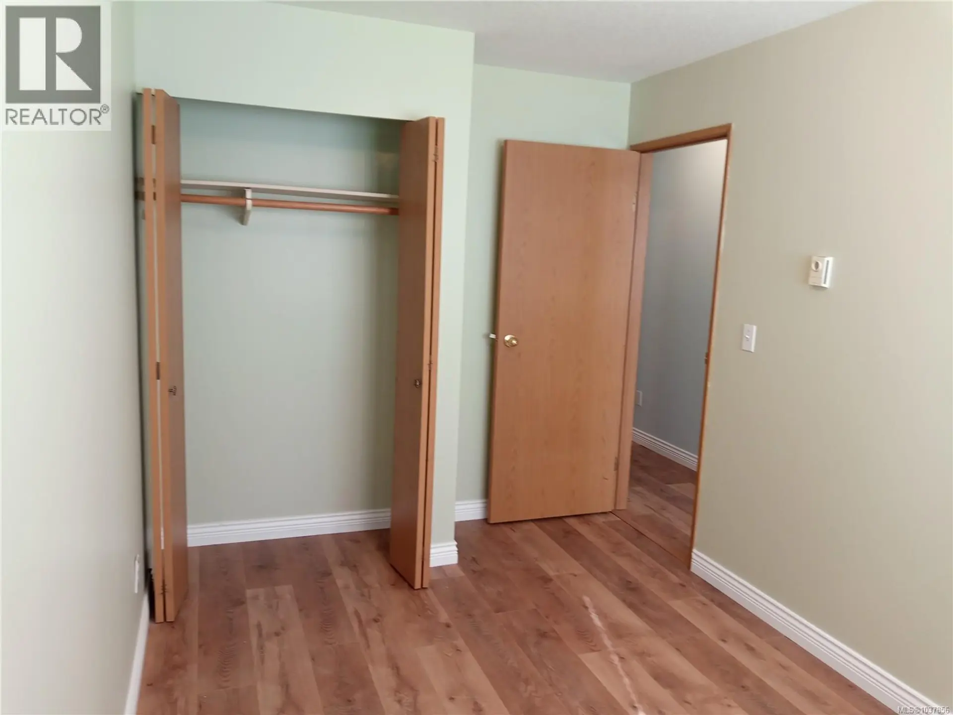 #1 274 Harwell Rd - Image 9